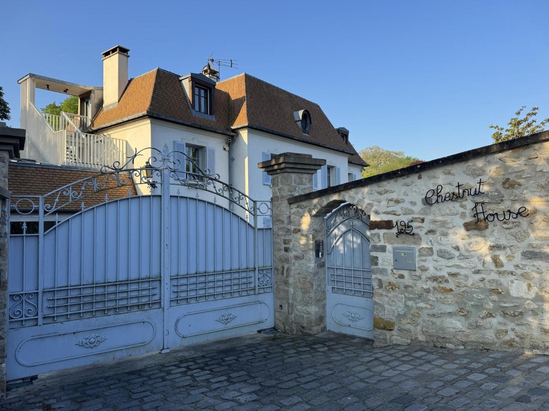 Chestnut House Appartment Le Mée-sur-Seine Eksteriør bilde